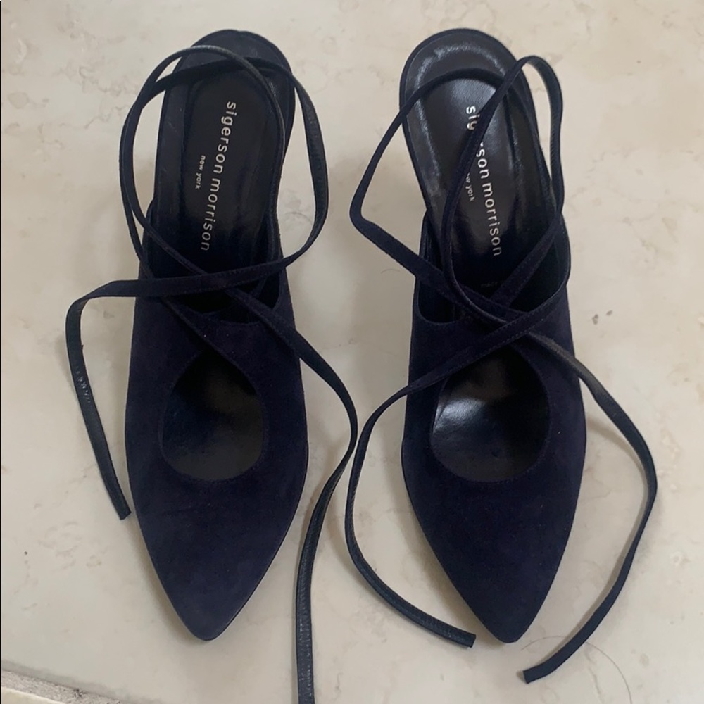 New Sigerson Morrison navy suede lace up heels